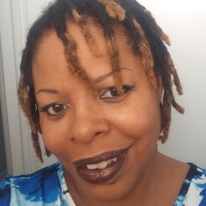 Meet your Posher, Debra rae